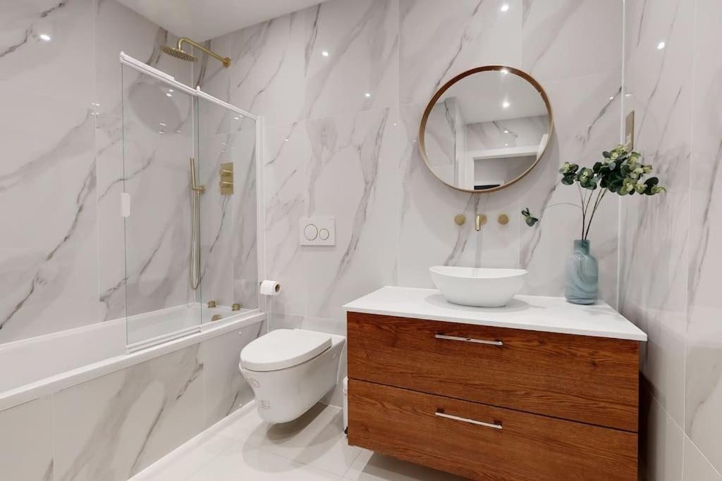 Stylish 2Bed Flat 10Min To Wimbledon Tennis Courts 伦敦 外观 照片